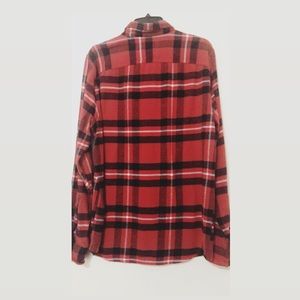 Long sleeve hollister shirt.